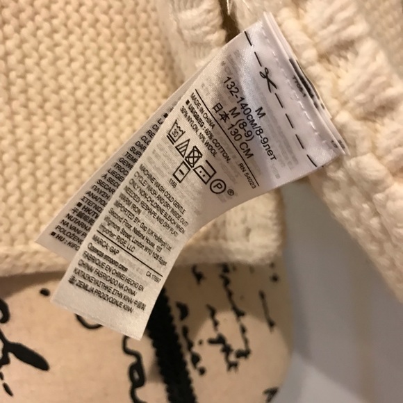 NWT GAP Medium poncho - Picture 4 of 10